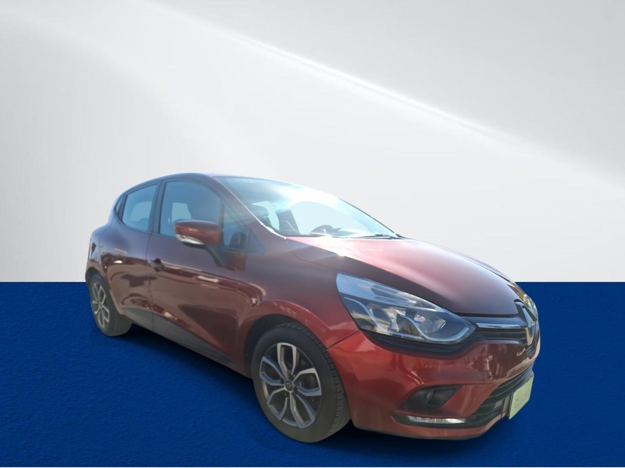 Automovil Renault Clio